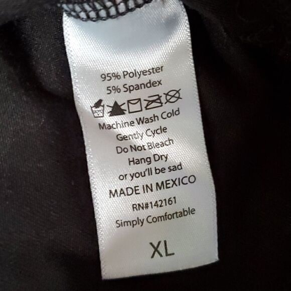 LULAROE Read My Lips Tee - Picture 4 of 5